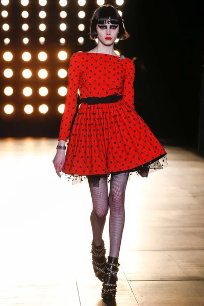 Look 36